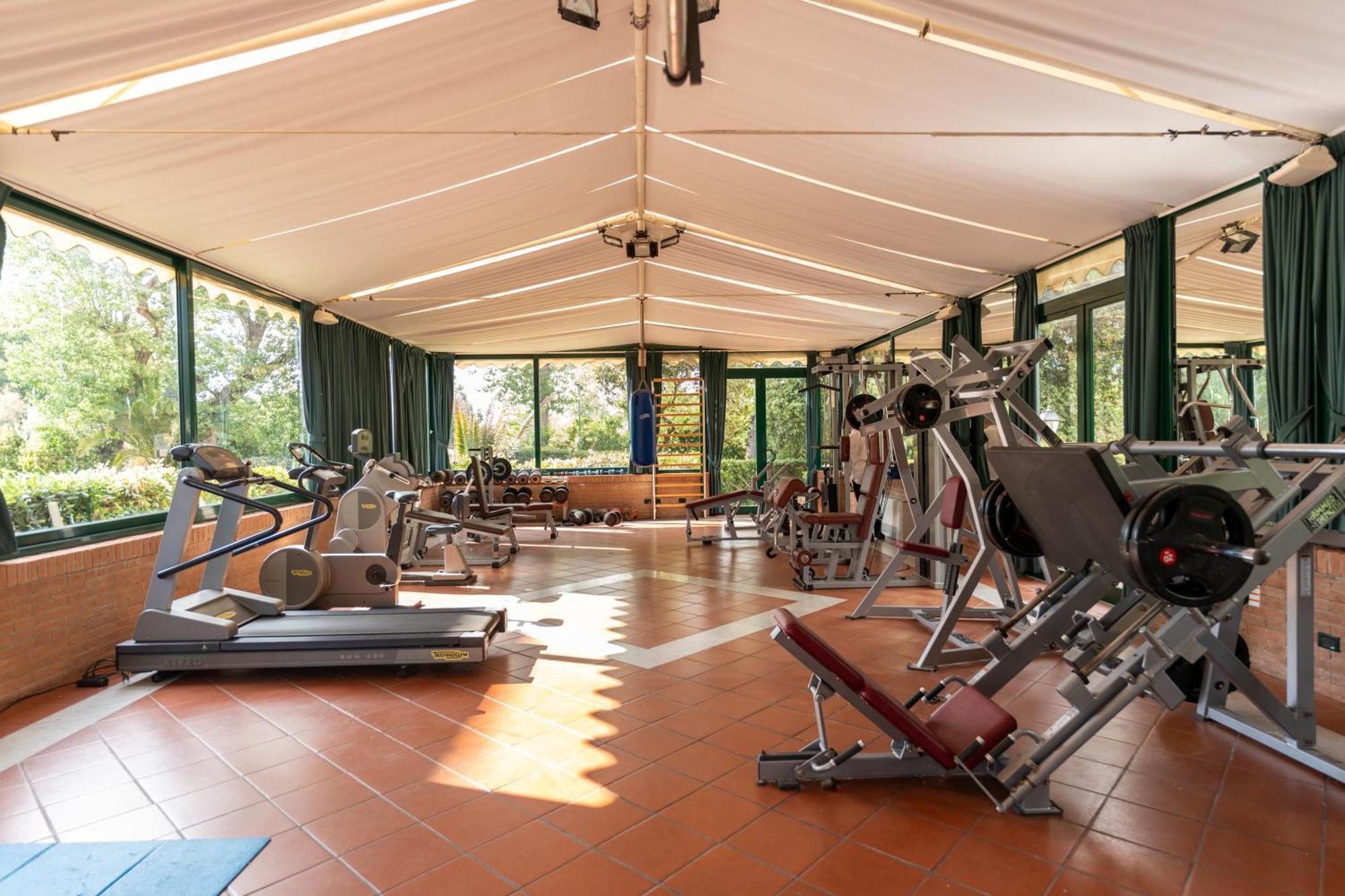 Park Hotel Villa Ariston Лидо Ди Камайоре Екстериор снимка